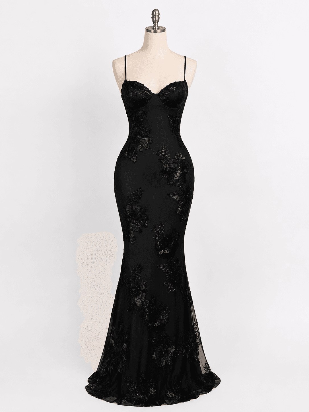 Robe Bella  - Miniature 3
